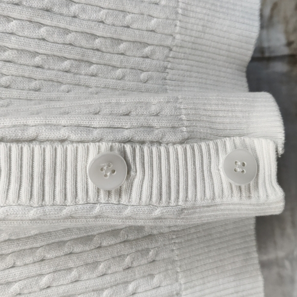 willi Smith White Cable Knit Cardigan Button-Up 3/4 Sleeve Sweater Size Medium - Picture 4 of 13